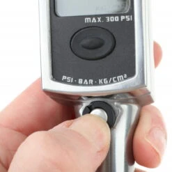 Airace Jet DG Alu-Dämpferpumpe Digital, Bis 21 Bar (300 PSI), Z.B. Für RockShox Federgabeln 13 Airace Jet DG Alu-Dämpferpumpe Digital, Bis 21 Bar (300 PSI), Z.B. Für RockShox Federgabeln -Rad Teile Welt Geschaft 59203529 06u0itracAJNEkC 1280x1280