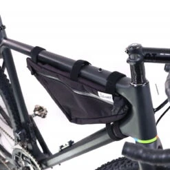 Road Runner Bags Wedge Half Frame Bag Schwarz Bikepacking-Rahmentasche -Rad Teile Welt Geschaft 59203749 06Mb74VsCKujqPa 1280x1280