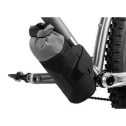 Apidura Backcountry Downtube Pack (1,8 L) - Unterrohrtasche 11 Apidura Backcountry Downtube Pack (1,8 L) - Unterrohrtasche -Rad Teile Welt Geschaft 68922294 05elOpZ9AoIO5Zc 1280x1280