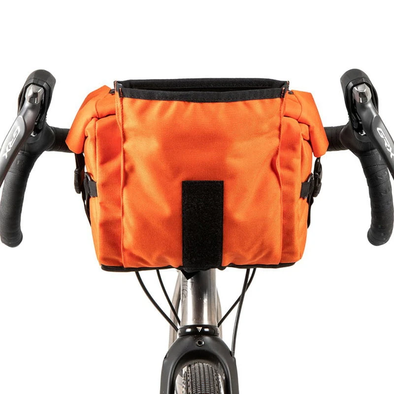 Restrap Bar Pack - Lenkertasche Mit Rolltop-Verschluss - 10 L Orange 4 Restrap Bar Pack - Lenkertasche Mit Rolltop-Verschluss - 10 L Orange – Bild 2