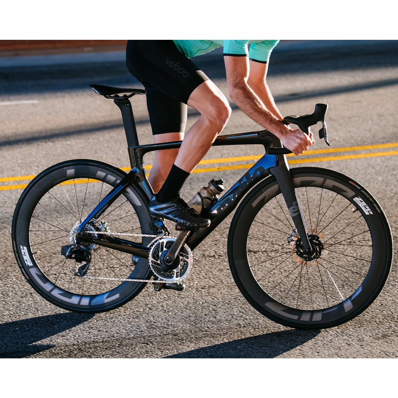 Zipp 404 Firecrest Laufradsatz Modell 2022 XDR (Scheibenbremse, Centerlock, Tubeless) 7 Zipp 404 Firecrest Laufradsatz Modell 2022 XDR (Scheibenbremse, Centerlock, Tubeless) – Bild 5