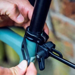 Ortlieb Quick Rack Quick Release Gepäckträger -Rad Teile Welt Geschaft 68923381 04 1280x1280