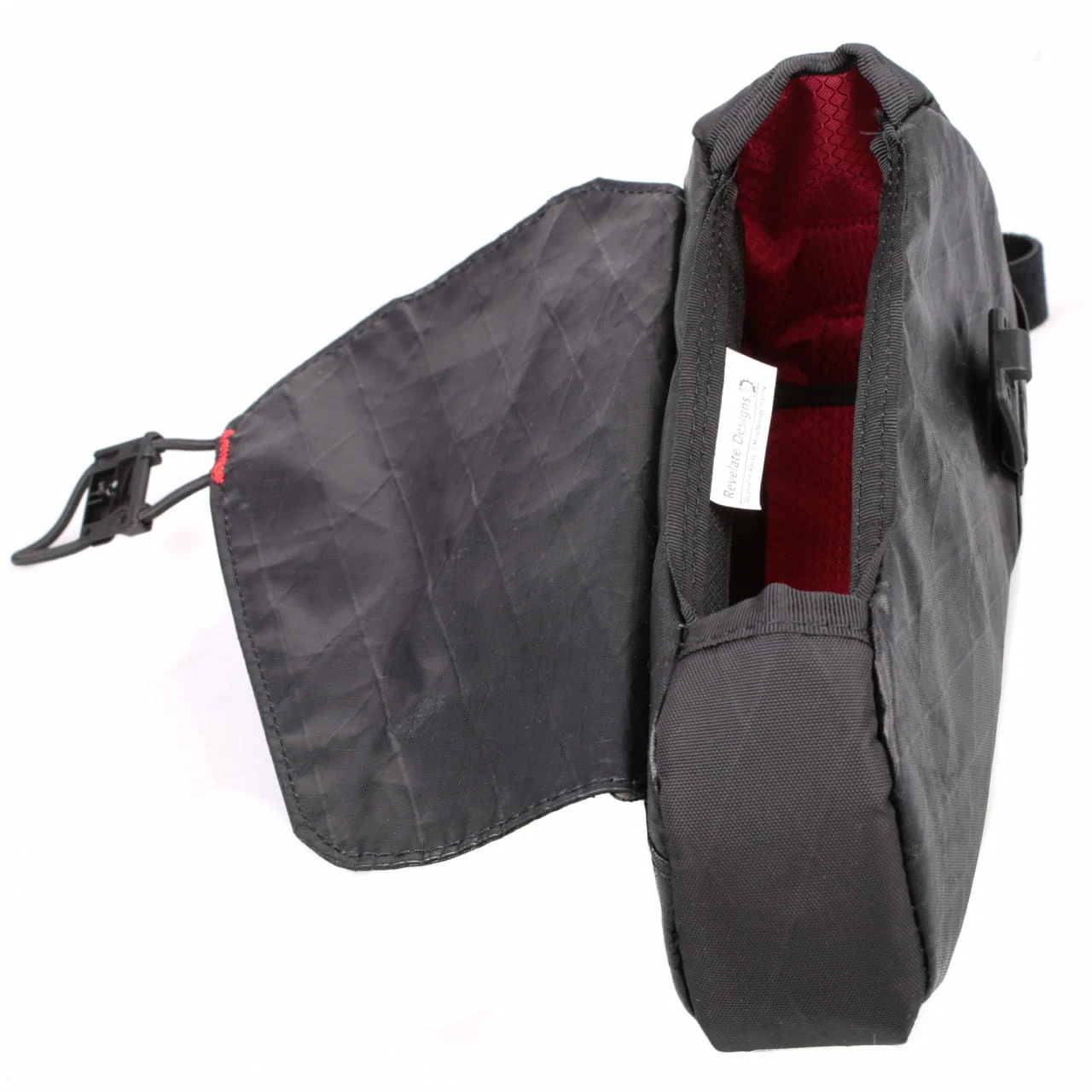 Revelate-designs Revelate Designs Mag Tank Bolt-On Oberrohrtasche Mit Magnetverschluss 1 L - Schwarz 4 Revelate-designs Revelate Designs Mag Tank Bolt-On Oberrohrtasche Mit Magnetverschluss 1 L - Schwarz – Bild 2