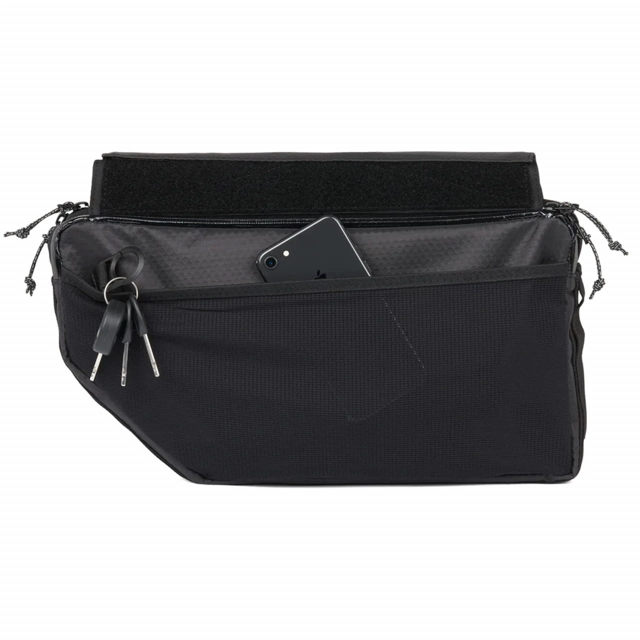 AEVOR Bike Frame Bag Large Proof Black Rahmentasche - Auch Als Sling-Tasche Nutzbar 4,5 Liter - Schw 5 AEVOR Bike Frame Bag Large Proof Black Rahmentasche - Auch Als Sling-Tasche Nutzbar 4,5 Liter - Schw – Bild 3