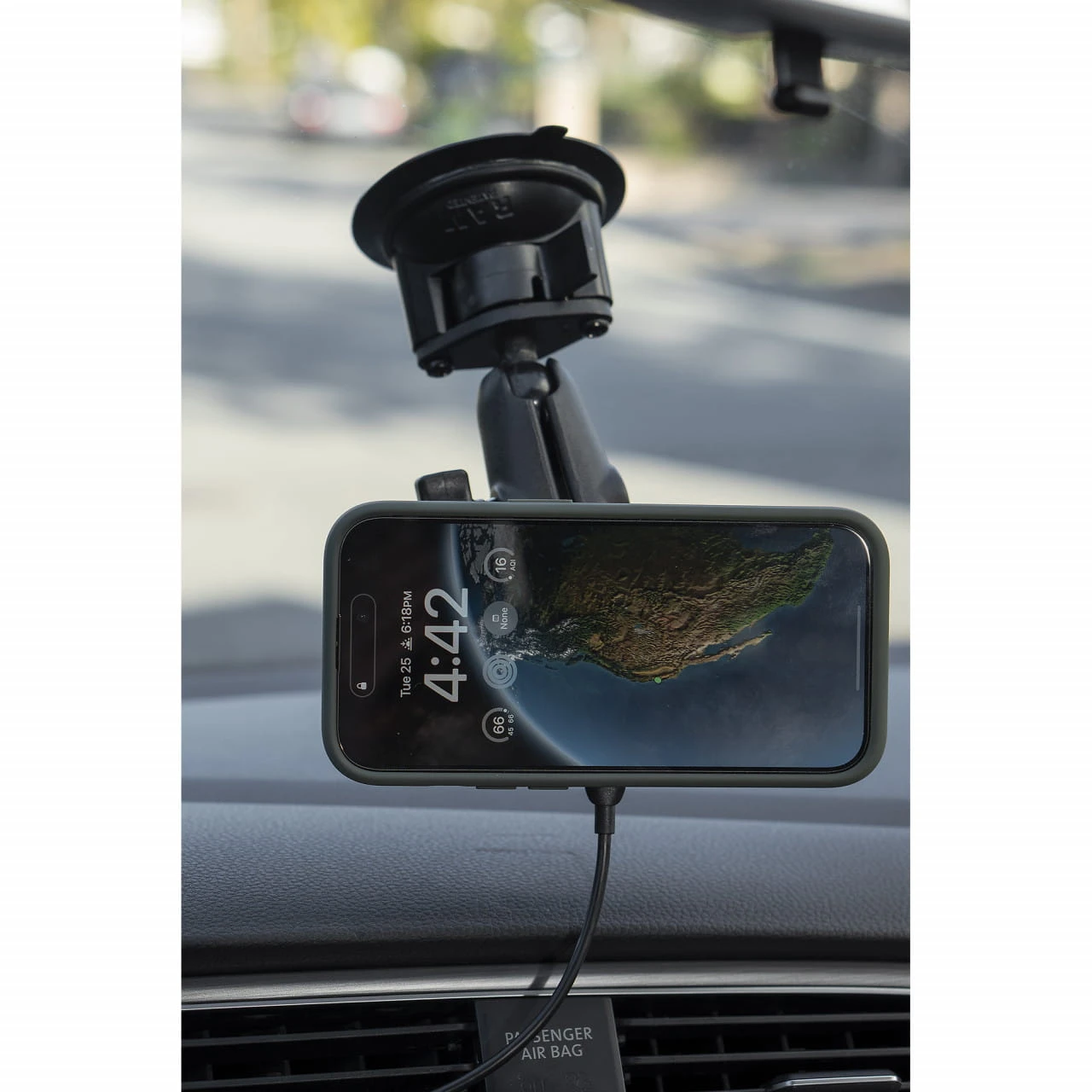 Peak Design Mobile Charging Ball Mount Adapter 1-Zoll-Kugeladapter Mit Ladefunktion - Black (Schwarz 7 Peak Design Mobile Charging Ball Mount Adapter 1-Zoll-Kugeladapter Mit Ladefunktion - Black (Schwarz – Bild 5