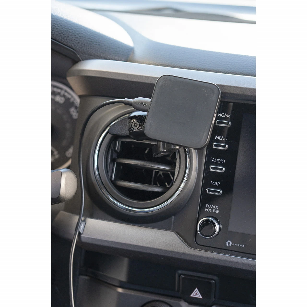 Peak Design Mobile Charging Ball Mount Adapter 1-Zoll-Kugeladapter Mit Ladefunktion - Black (Schwarz 8 Peak Design Mobile Charging Ball Mount Adapter 1-Zoll-Kugeladapter Mit Ladefunktion - Black (Schwarz – Bild 6